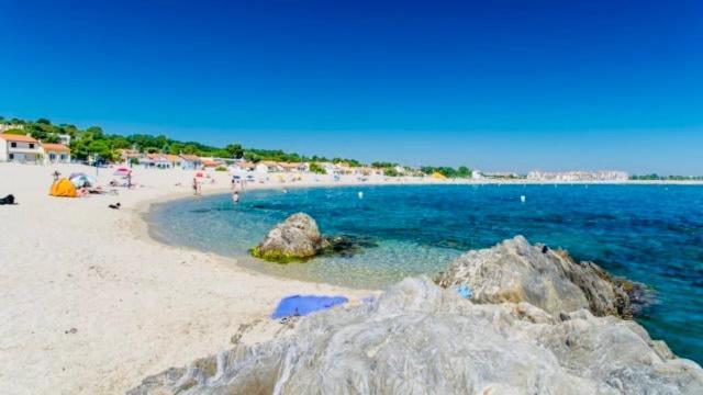 Les Pieds Dans Le Sable Lejlighed Argelès-sur-Mer Eksteriør billede